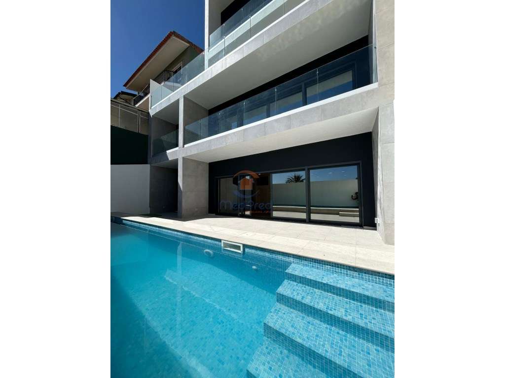 Moradia T5 NOVA com ELEVADOR e Piscina Aquecida | Mealhada, Loures - Grande imagem: 3/60