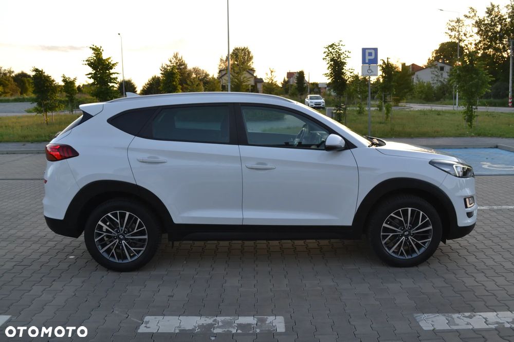 Hyundai Tucson blue 1.6 GDi 2WD Navi - 34