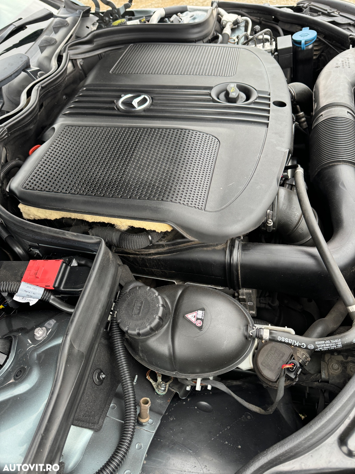 Mercedes-Benz C 200 T CDI DPF (BlueEFFICIENCY) Avantgarde - 23