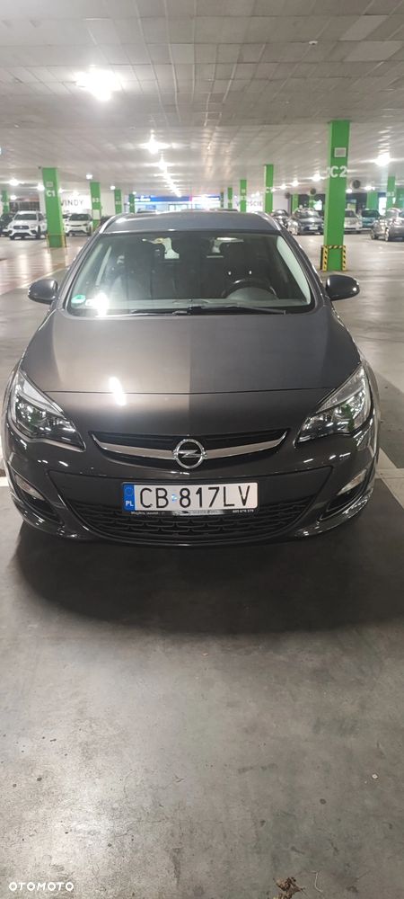 Opel Astra 1.4 Turbo Sport - 33