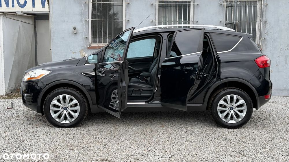 Ford Kuga 2.0 TDCi 2x4 Titanium - 20