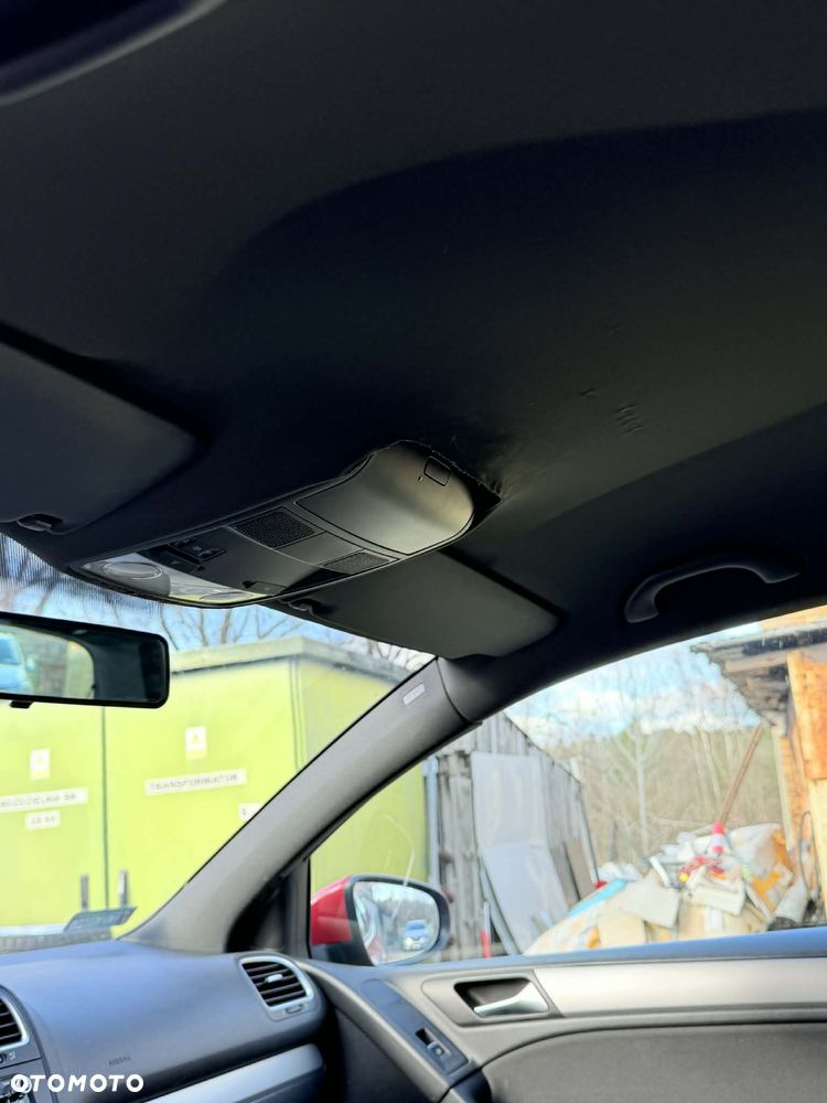 Volkswagen Golf - 17