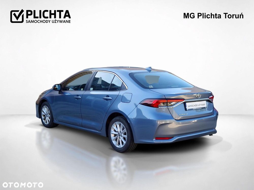 Toyota Corolla - 4