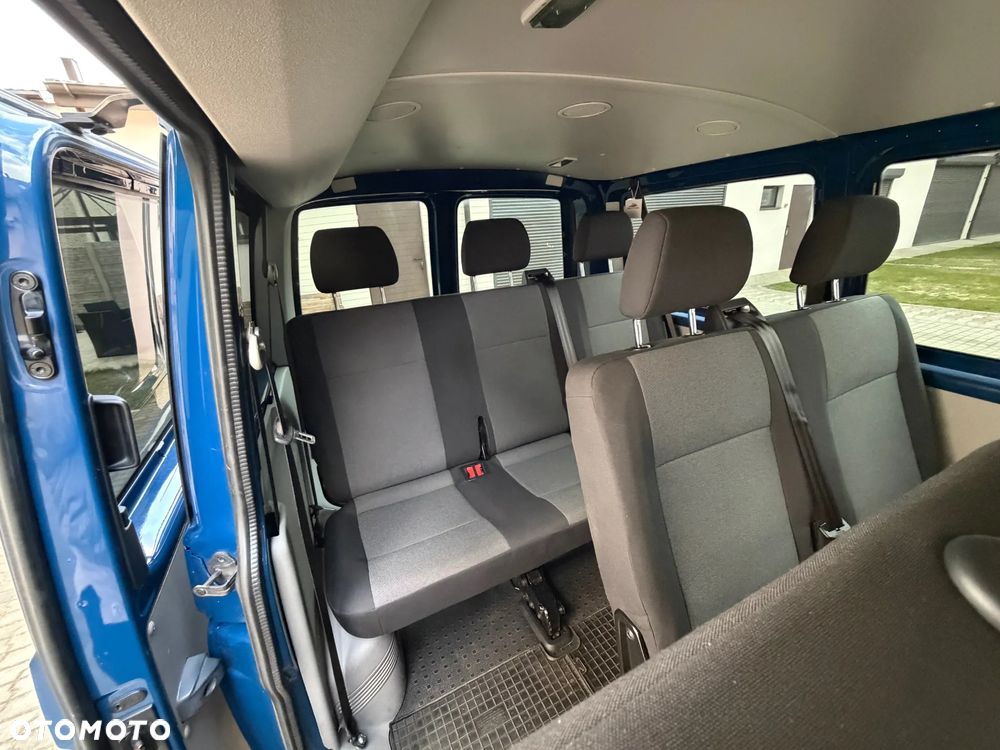 Volkswagen Transporter - 13