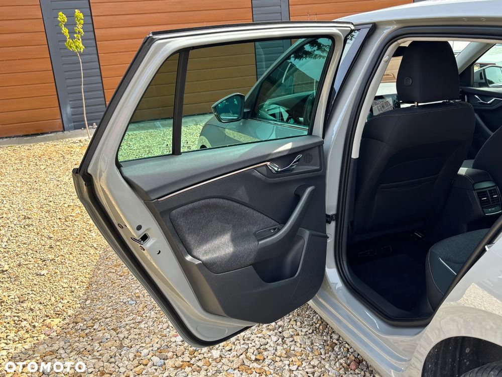 Skoda Scala 1.0 TSI Drive - 11