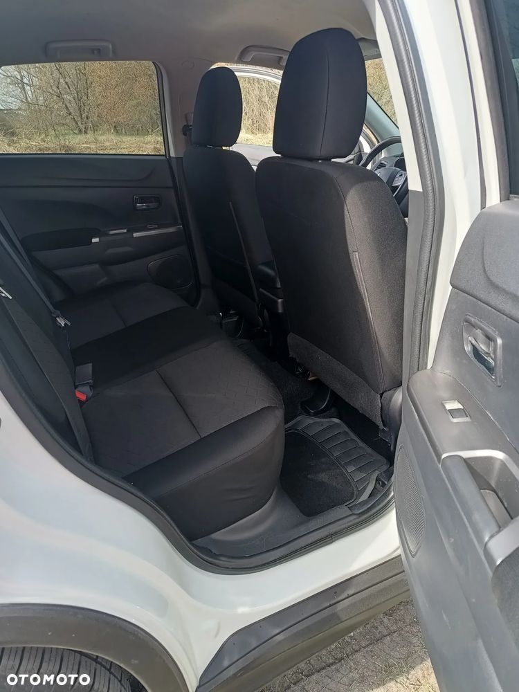 Mitsubishi ASX 2.0 4WD CVT Plus - 21