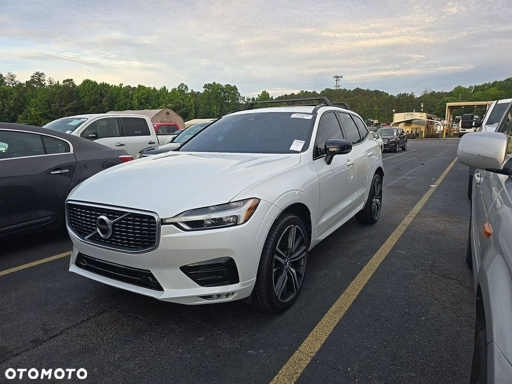 Volvo XC 60 T5 AWD R-Design - 2