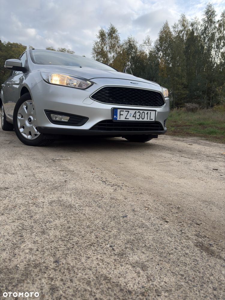 Ford Focus 2017 photo 5
