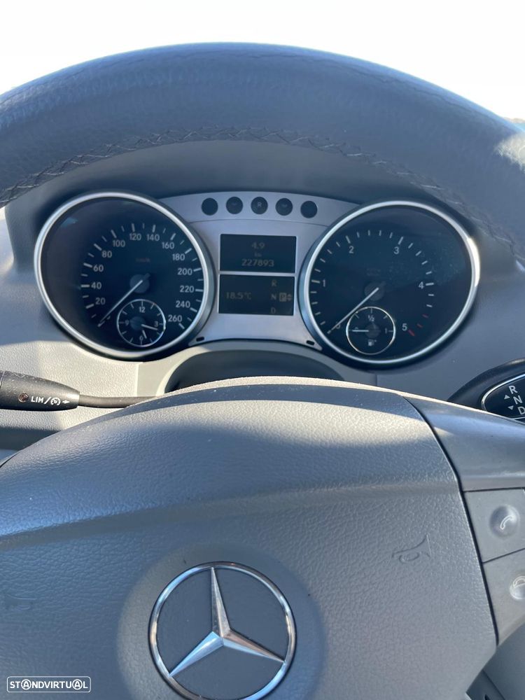 Mercedes-Benz ML 320 CDI - 9