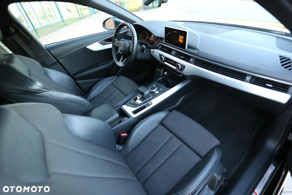 Audi A4 Avant 2.0 TDI ultra S tronic sport - 19