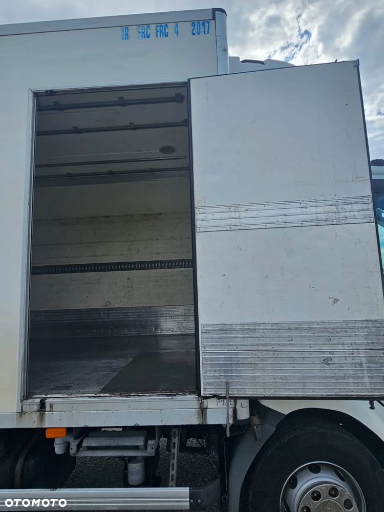 Renault MIDLUM 240 DXI - 4