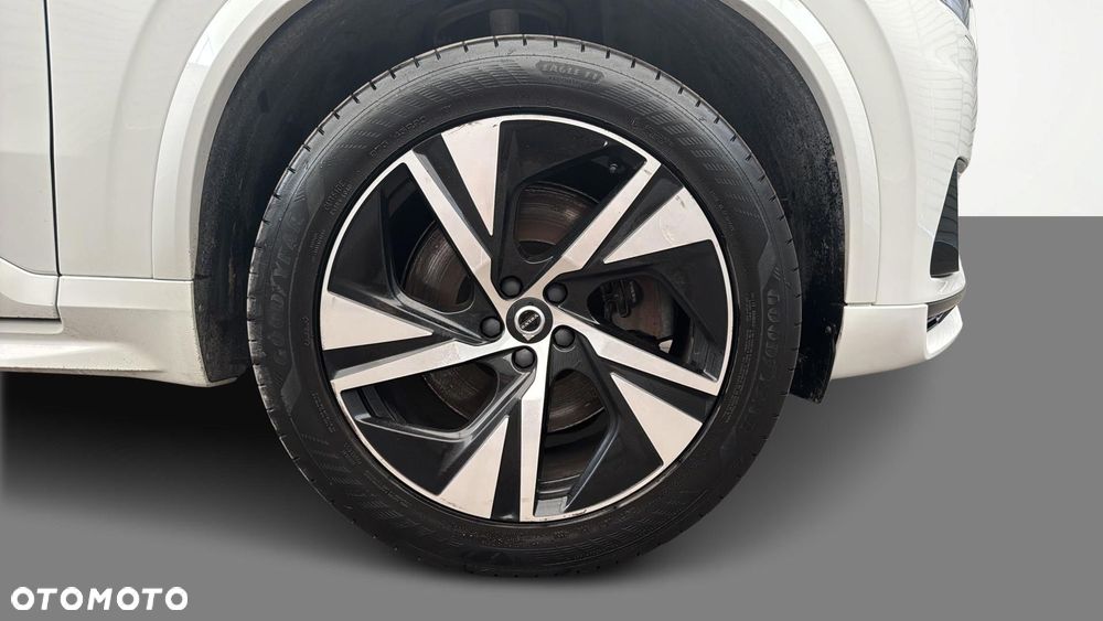 Volvo XC 90 T8 AWD Plug-In Hybrid R-Design 7os - 14