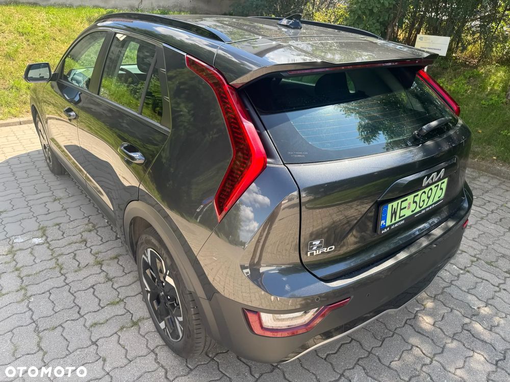 Kia Niro e-Niro 64kWh M - 10