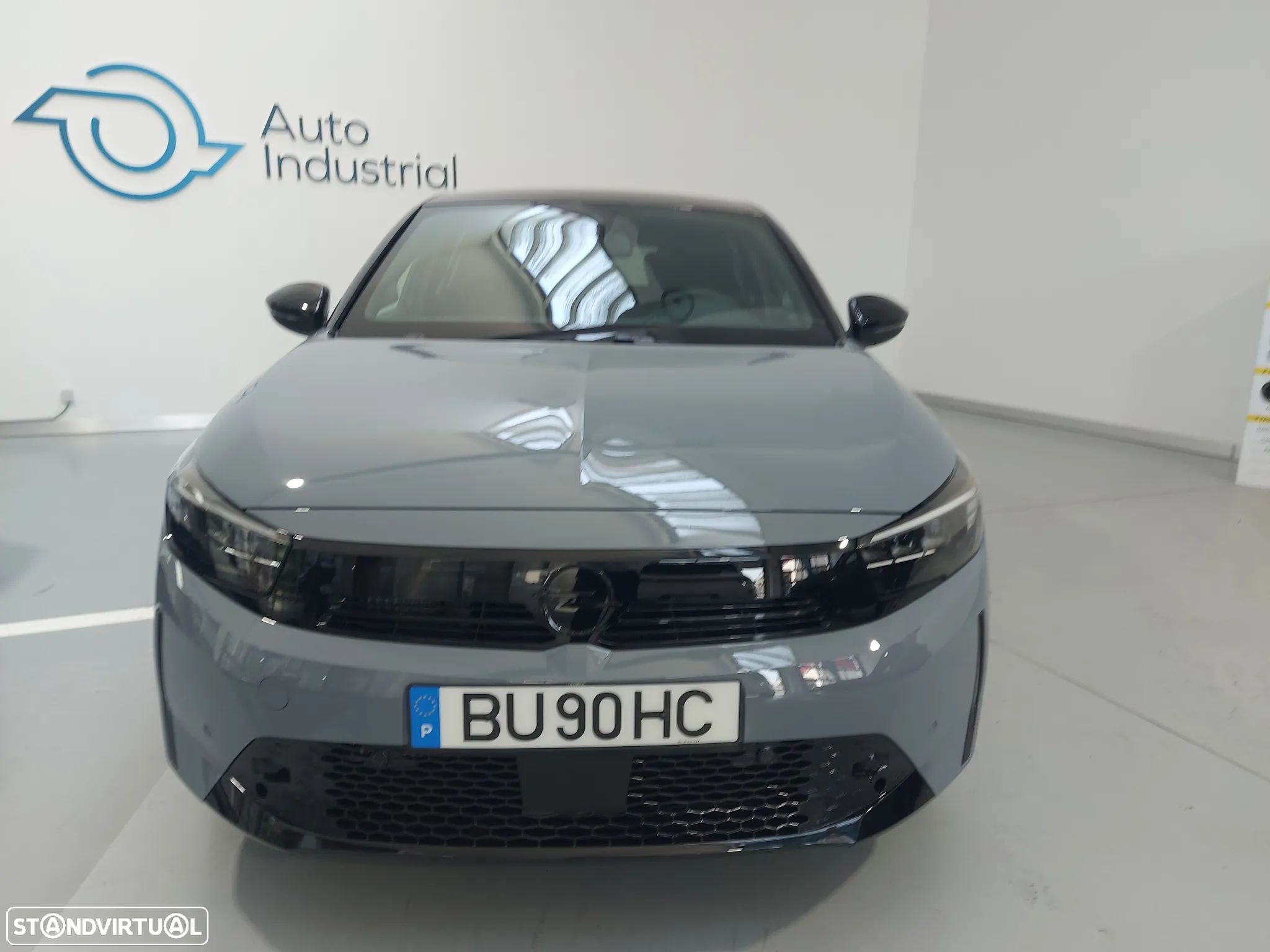 Opel Corsa 1.2 T Hybrid EdCT - 1