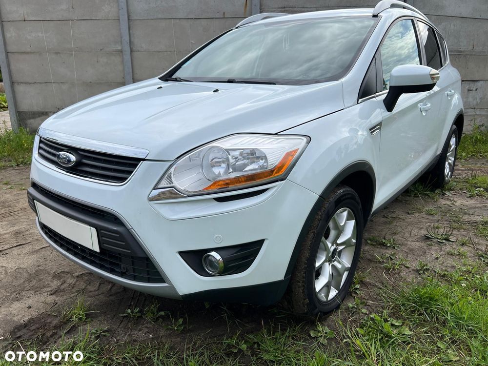Ford Kuga - 1