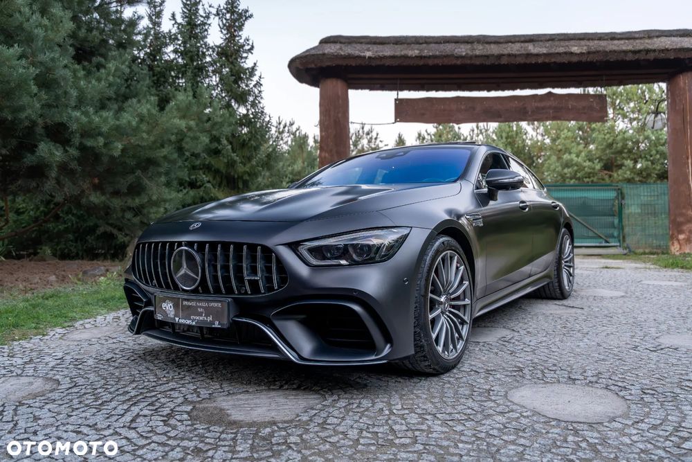 Mercedes-Benz AMG GT 63 4Matic Speedshift MCT 9G - 13