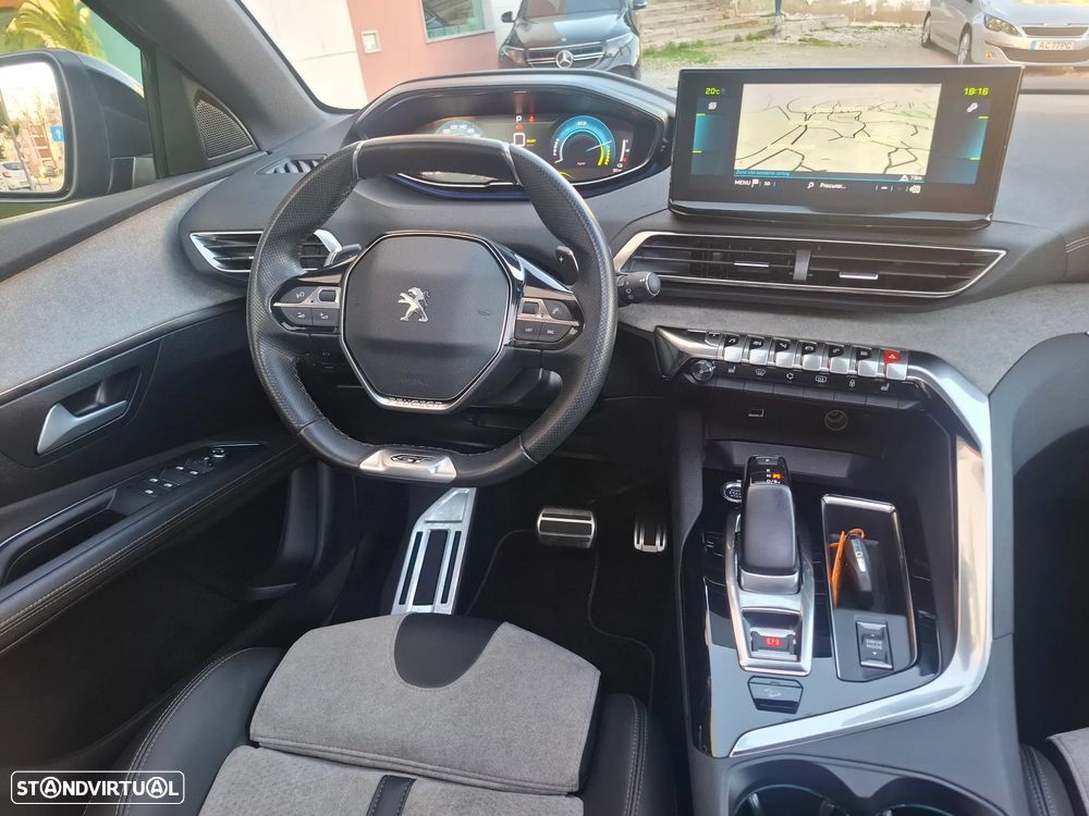 Peugeot 3008 1.6 Hybrid4 GT Pack e-EAT8 - 9