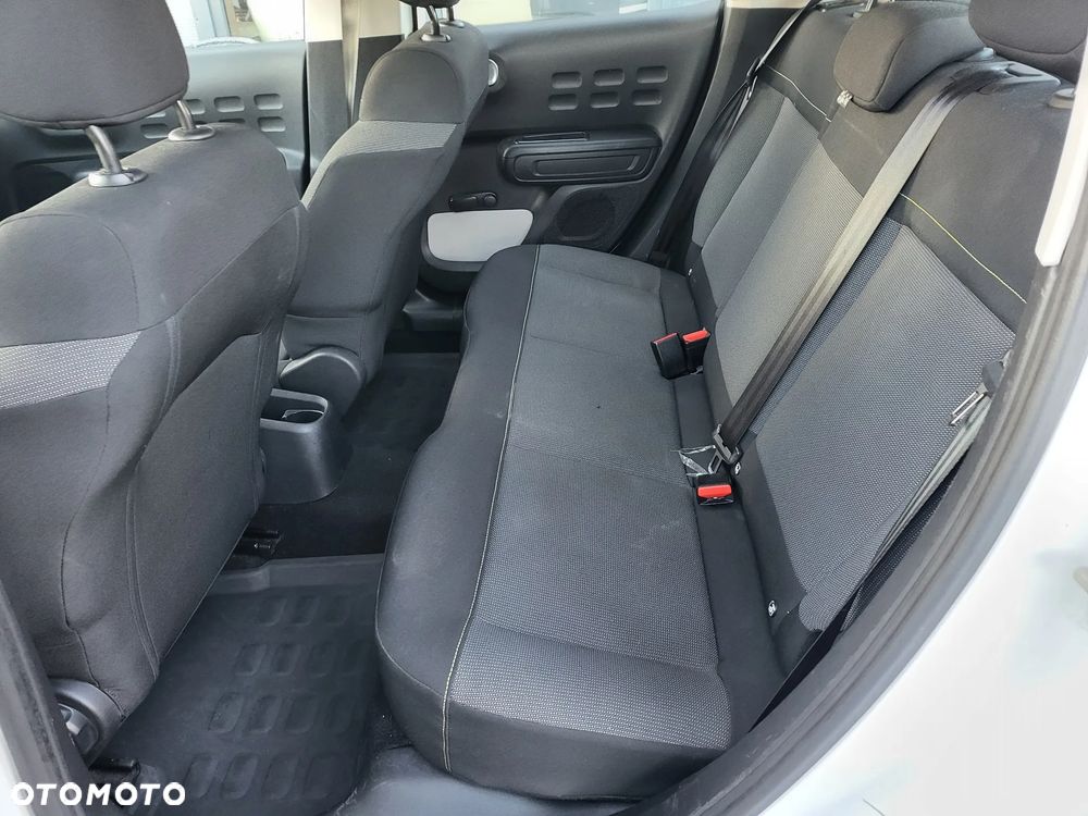 Citroën C3 Pure Tech 82 SHINE - 13