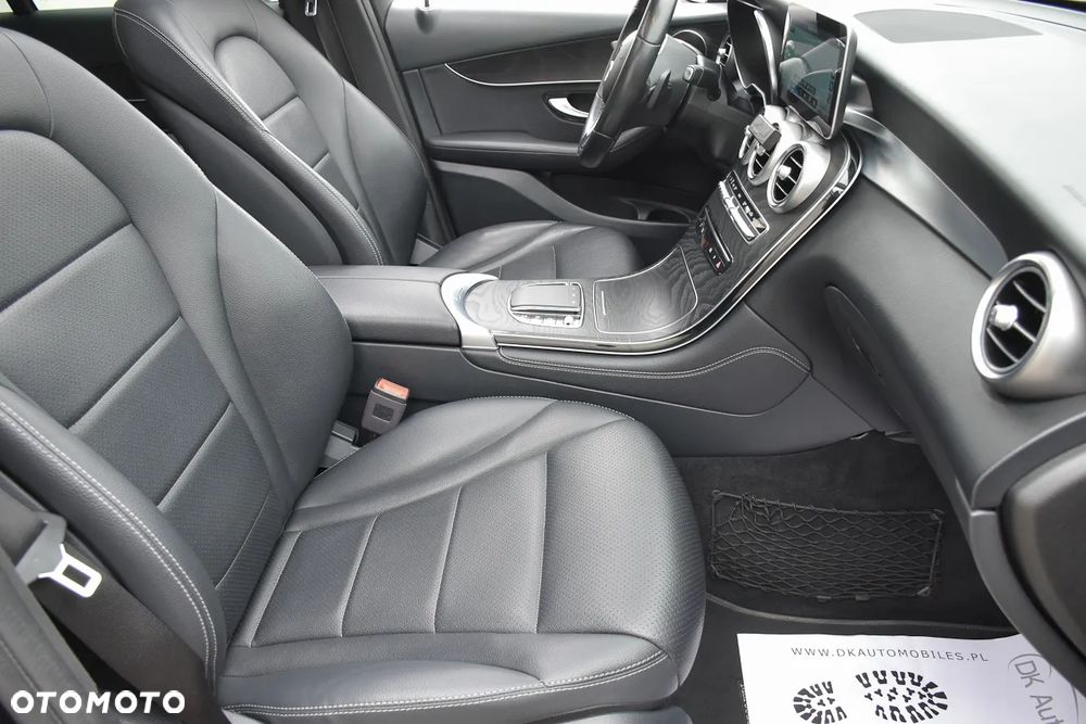 Mercedes-Benz GLC 220 d 4-Matic - 28