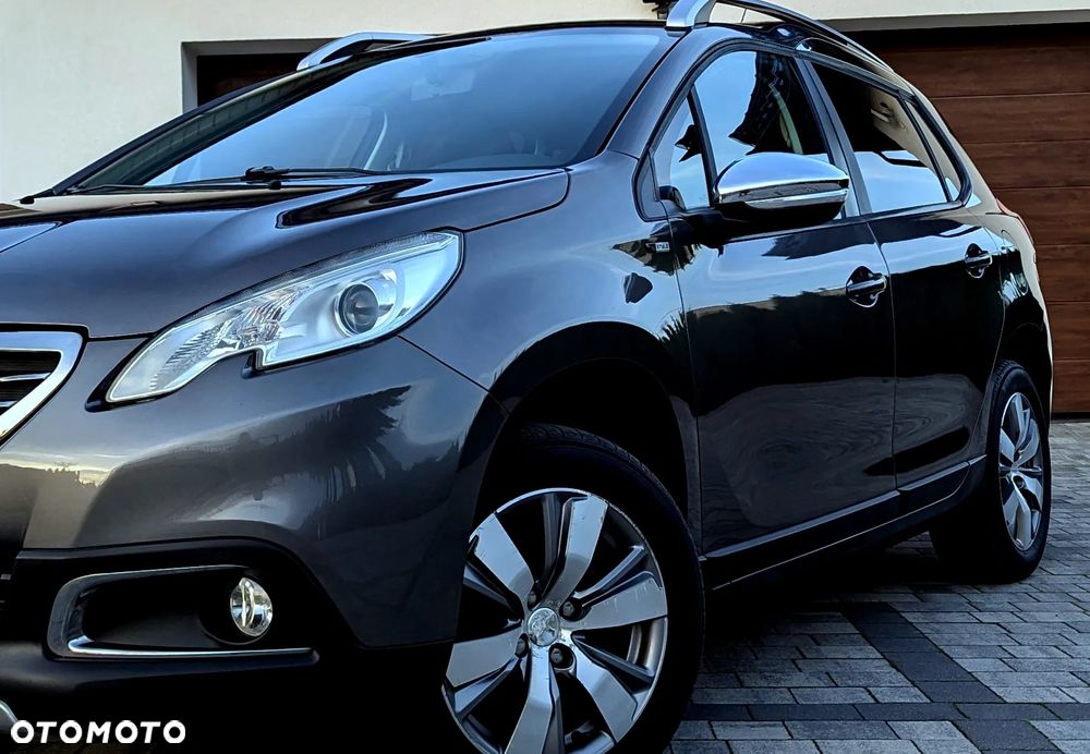 Peugeot 2008 PureTech 82 Style - 21