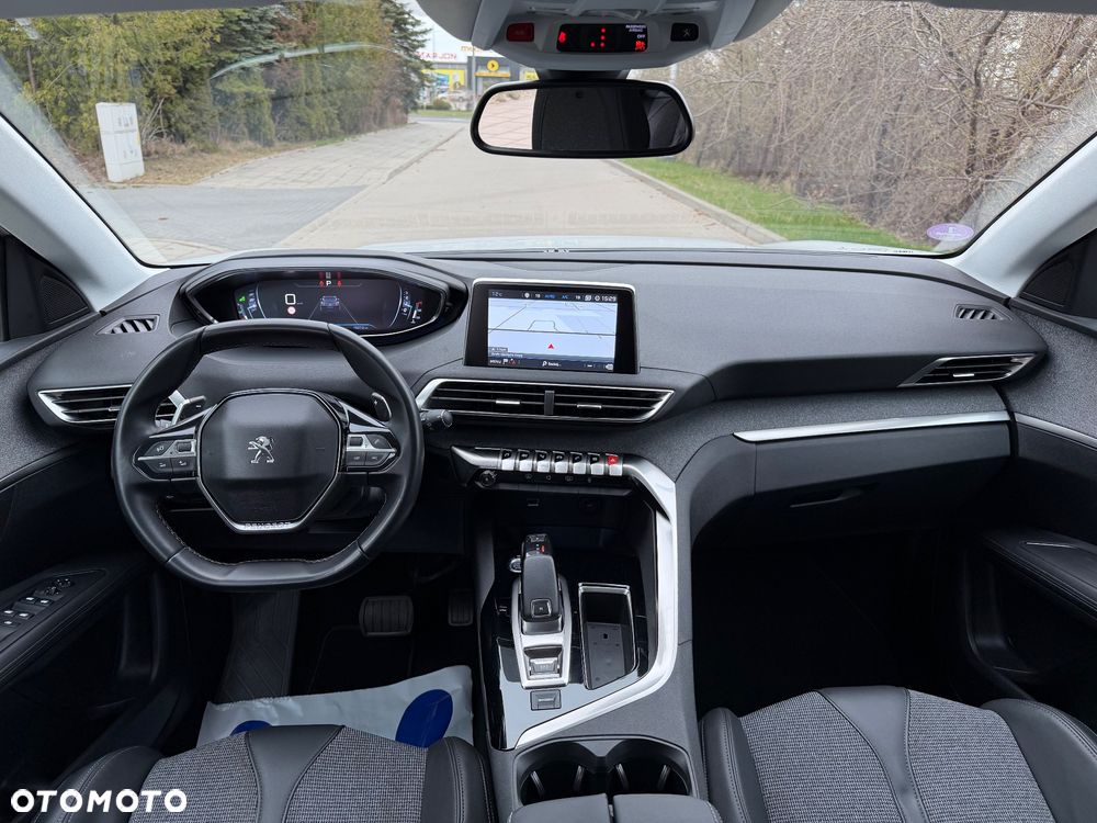 Peugeot 3008 PureTech 130 Stop & Start EAT6 Allure - 32