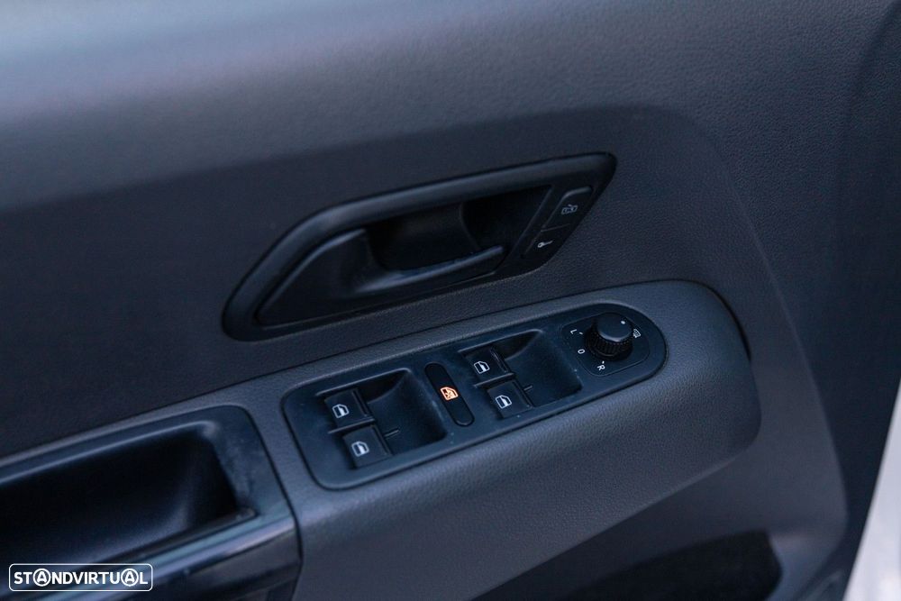 VW Amarok 2.0 TDi CD Trendline 4Motion - 43