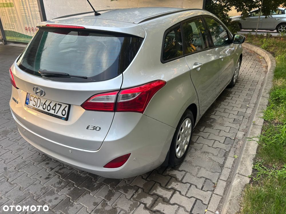 Hyundai i30 1.6 CRDi Comfort - 6