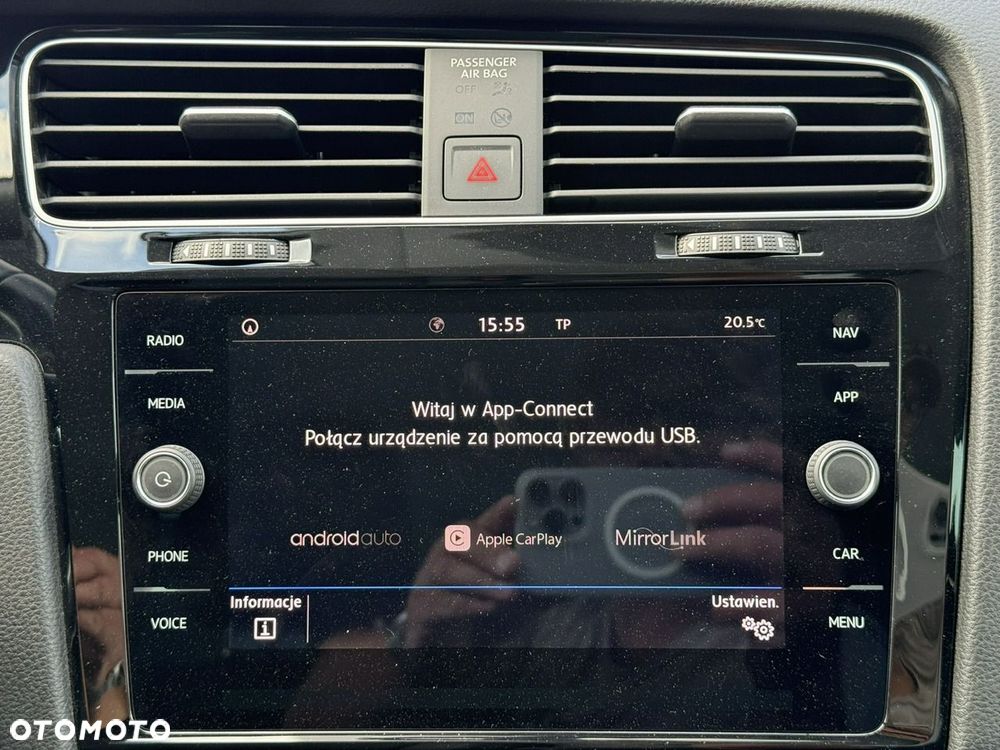 Volkswagen Golf Variant 1.6 TDI SCR DSG Join - 23