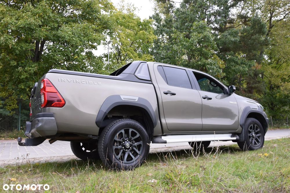 Toyota Hilux 2.8 D-4D Double Cab Invincible 4x4 - 39