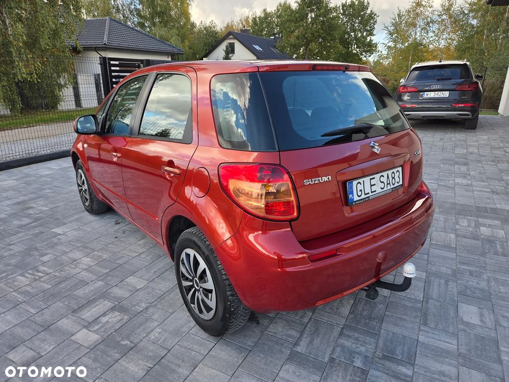 Suzuki SX4 1.9 DDiS DPF Streetline 4x2 Club - 12