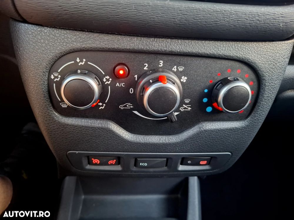 Dacia Lodgy 1.6 SCe Laureate - 10