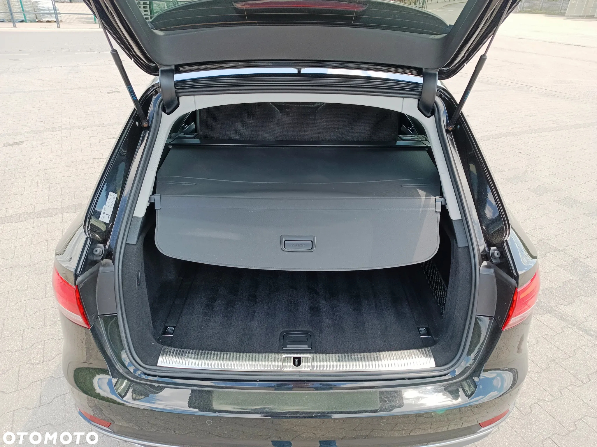 Audi A4 2.0 TDI Sport S tronic - 16