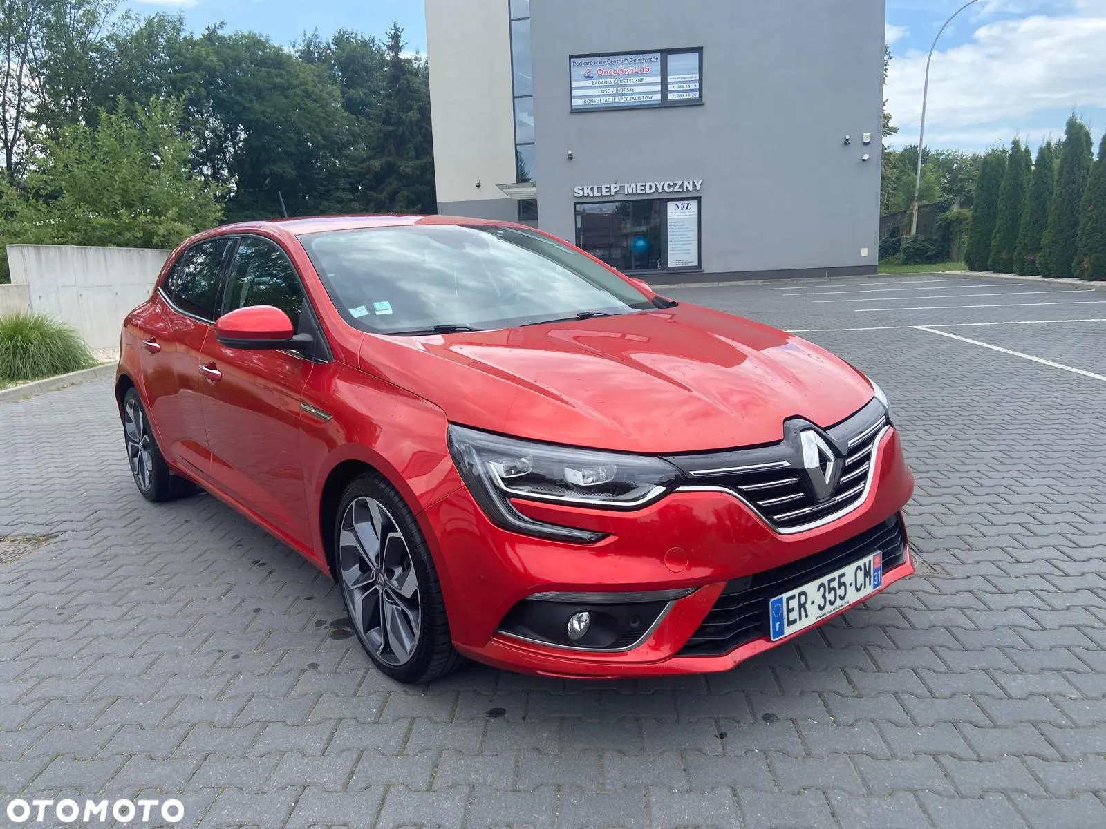 Renault Megane ENERGY TCe 130 INTENS - 16