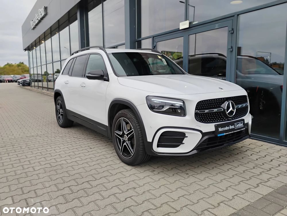 Mercedes-Benz GLB 200 mHEV AMG Line 7G-DCT - 28