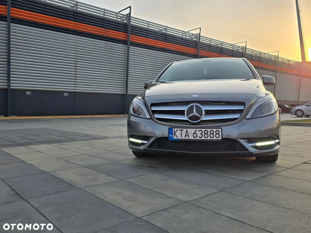 Mercedes-Benz Klasa B 200 CDI (BlueEFFICIENCY) 7G-DCT - 14