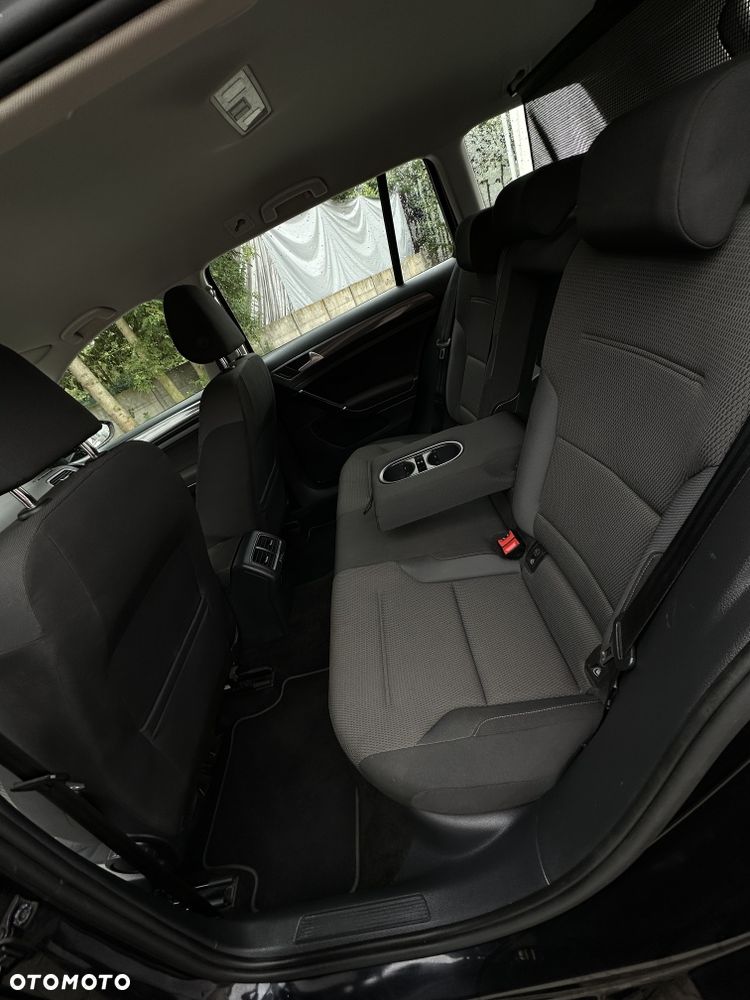 Volkswagen Golf - 7