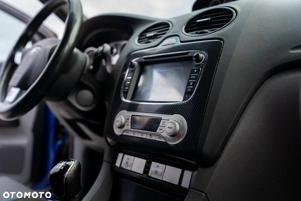 Ford Focus - 23