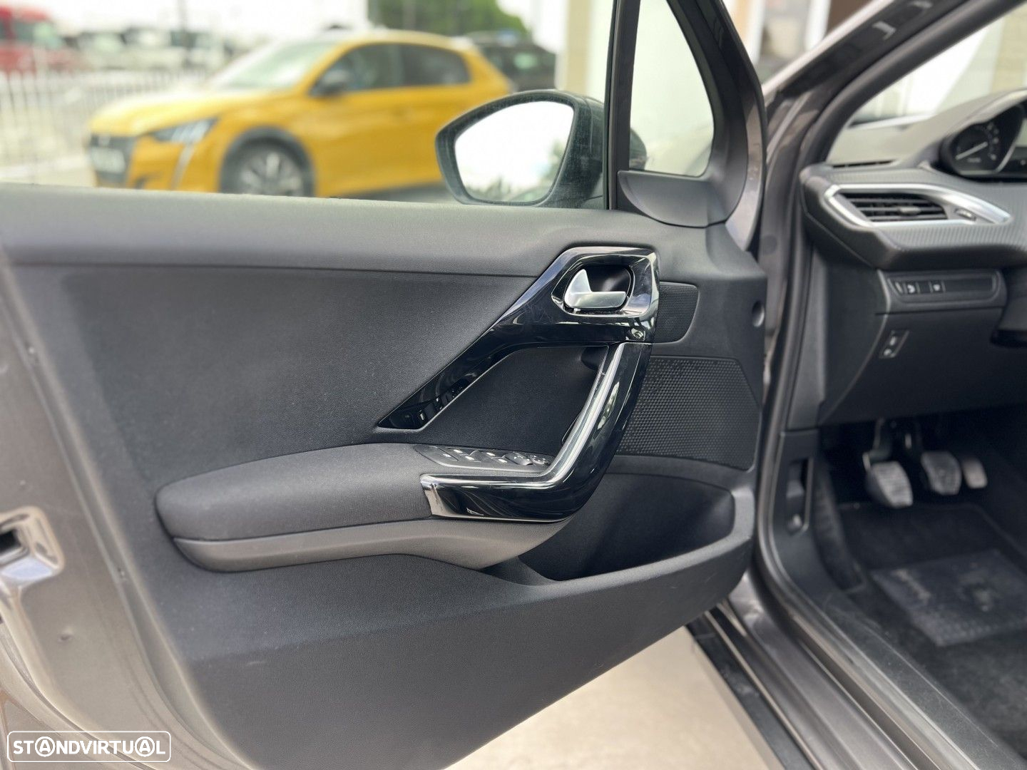 Peugeot 2008 1.5 BlueHDi Active - 9