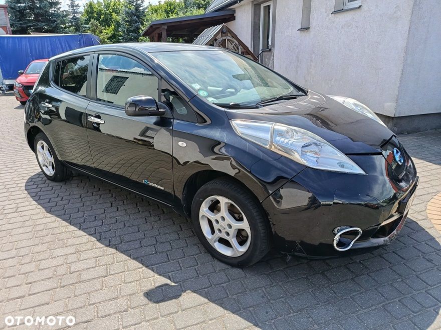 Nissan Leaf - 1