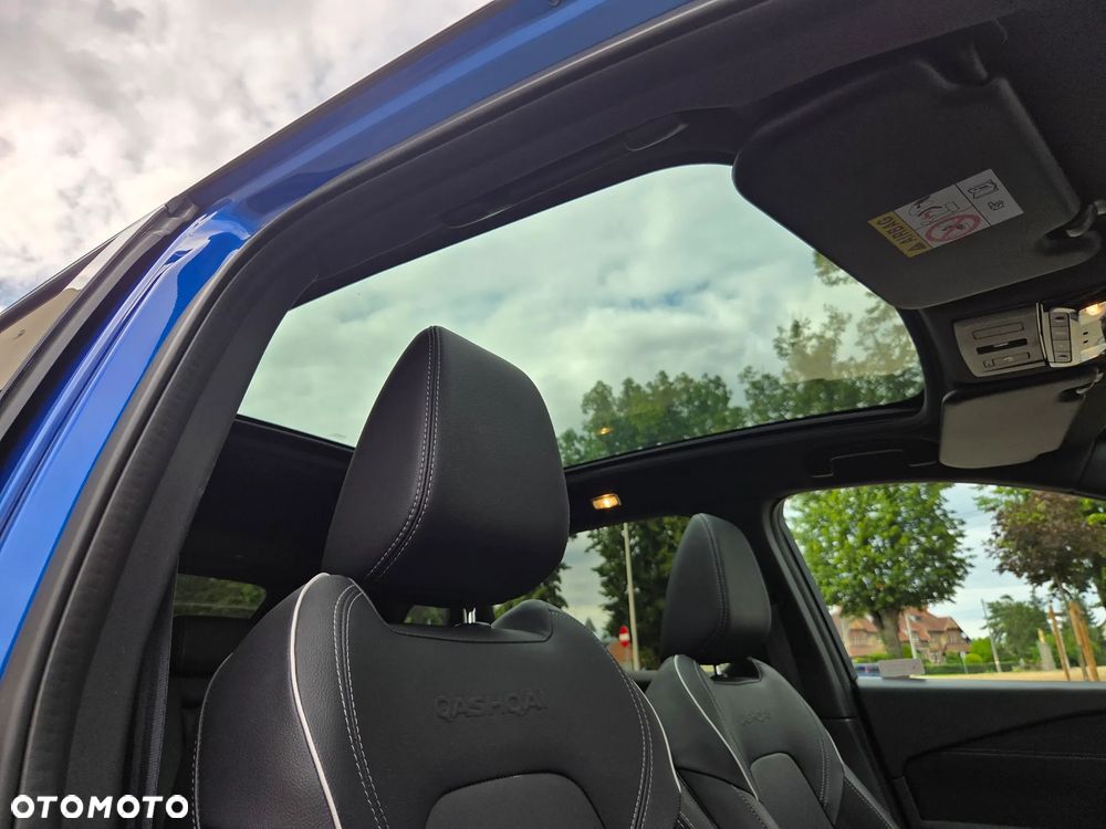 Nissan Qashqai 1.3 DIG-T 4x4 MHEV Xtronic Tekna - 14