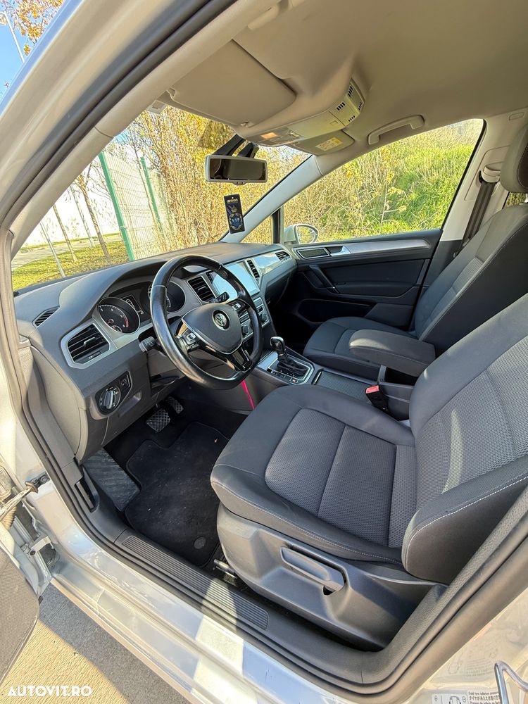 Volkswagen Golf 1.6 TDI DSG BMT Comfortline - 8