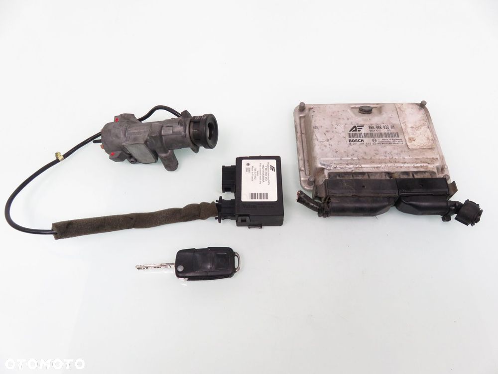 STACYJKA STEROWNIK SEAT ALHAMBRA I 2.0 06A906032QM 0261208689 - 1