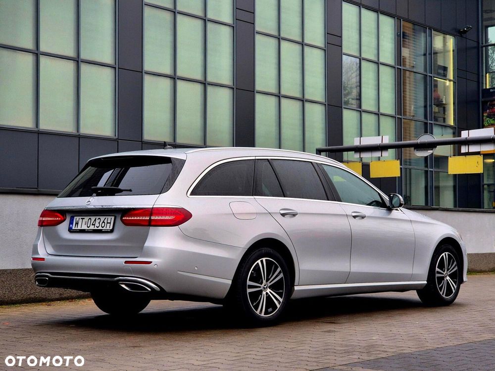 Mercedes-Benz Klasa E - 18