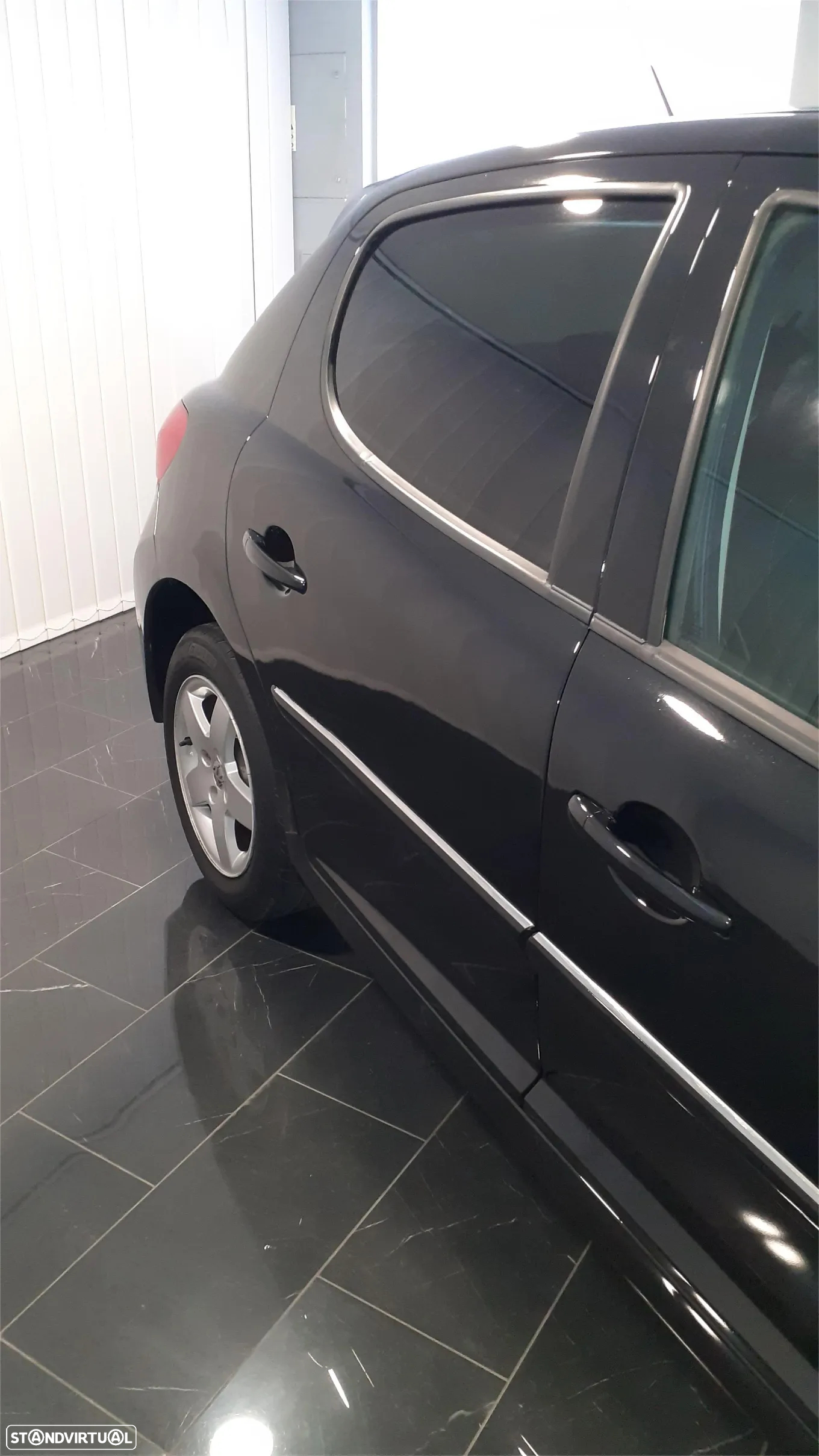 Peugeot 207 1.4 HDi Sport - 4