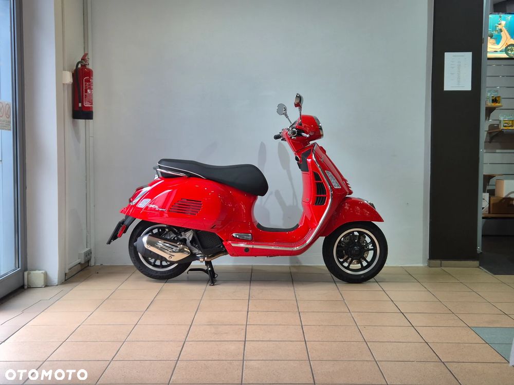 Vespa GTS - 4