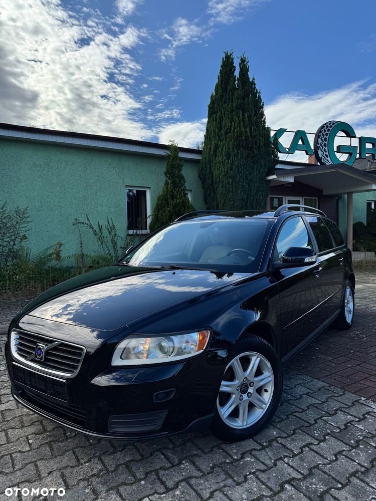 Volvo V50