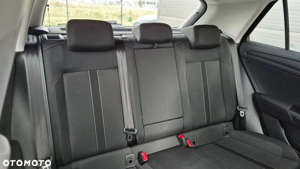 Volkswagen T-Roc 1.5 TSI Life DSG - 13