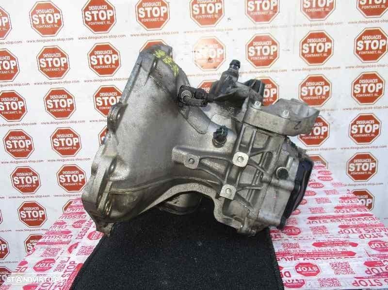 CAIXA VELOCIDADES OPEL CORSA E 2016 - 1