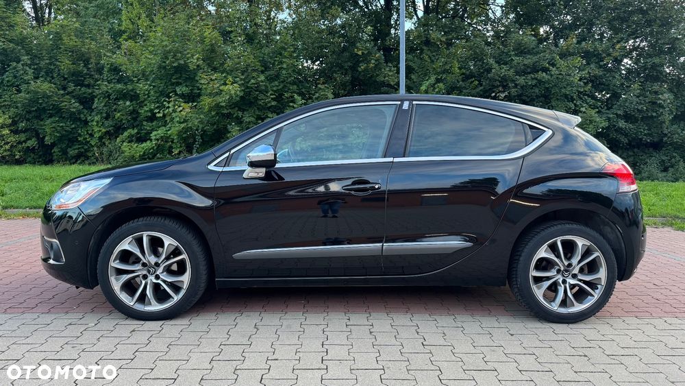 Citroën DS4 1.6 e-HDi SoChic MCP - 8