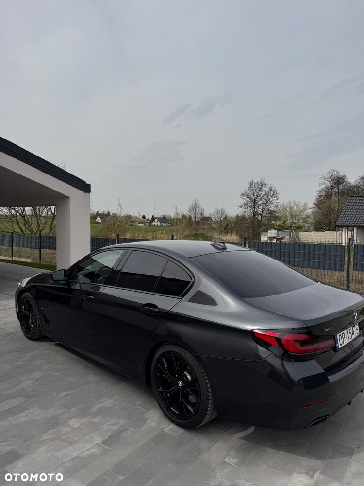 BMW Seria 5 540d xDrive mHEV M Sport sport - 4